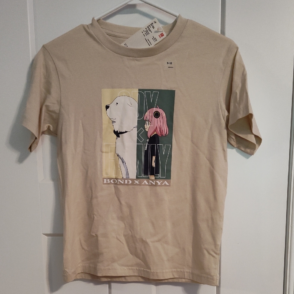 SpyxFamily Uniqlo Kids Beige Graphic T-Shirt